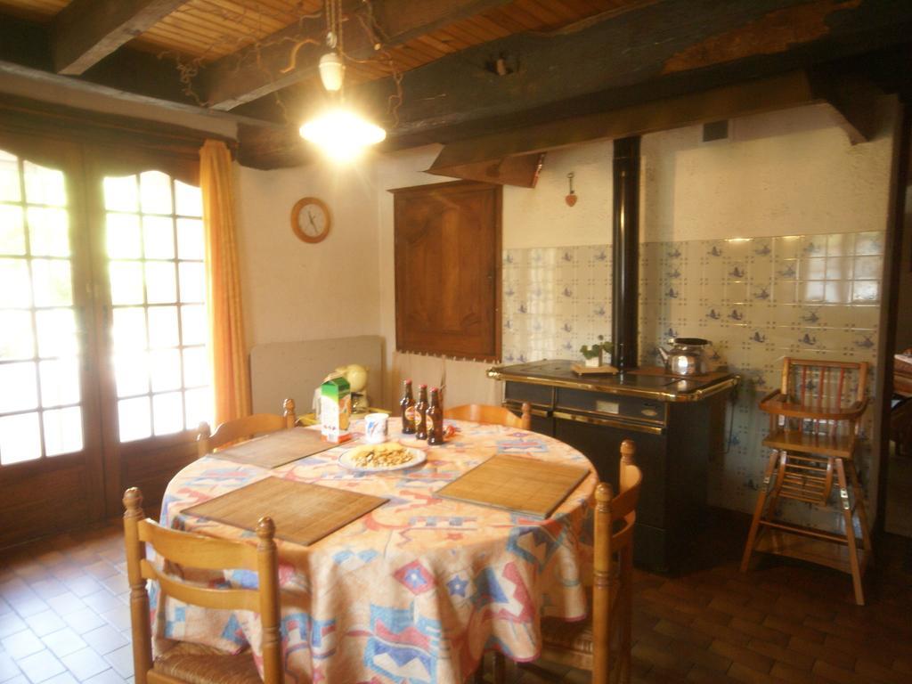 Holiday Home Near Chapelle Aux Bois 班莱班 外观 照片